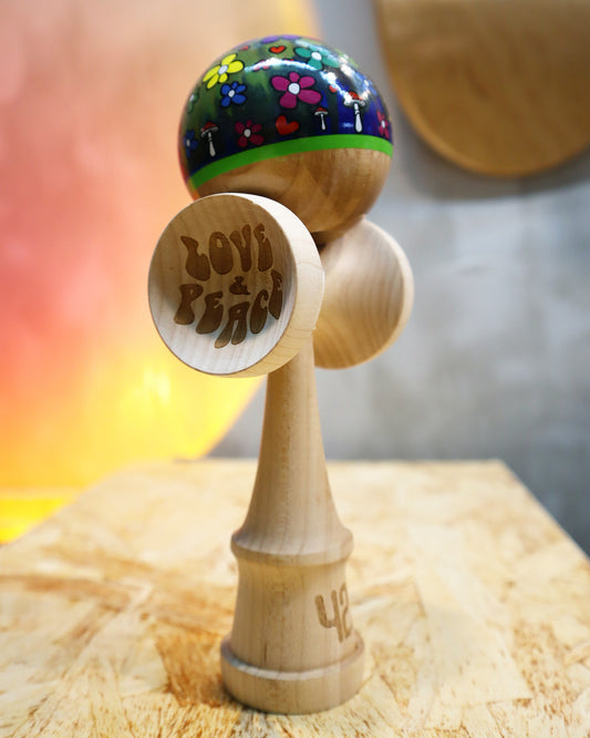 Love & Peace  Tie-Dye Kendama 香港本地品牌 劍球 420Kendama