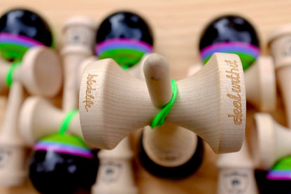 Deal with it kendama Blade Life X DWI Collab Pack